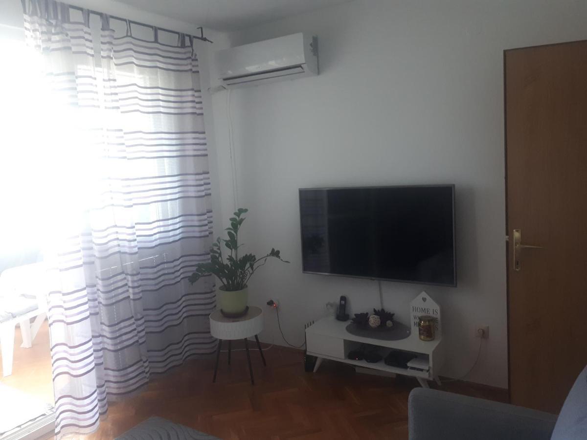 Apartment Tijana Sutomore Exterior photo