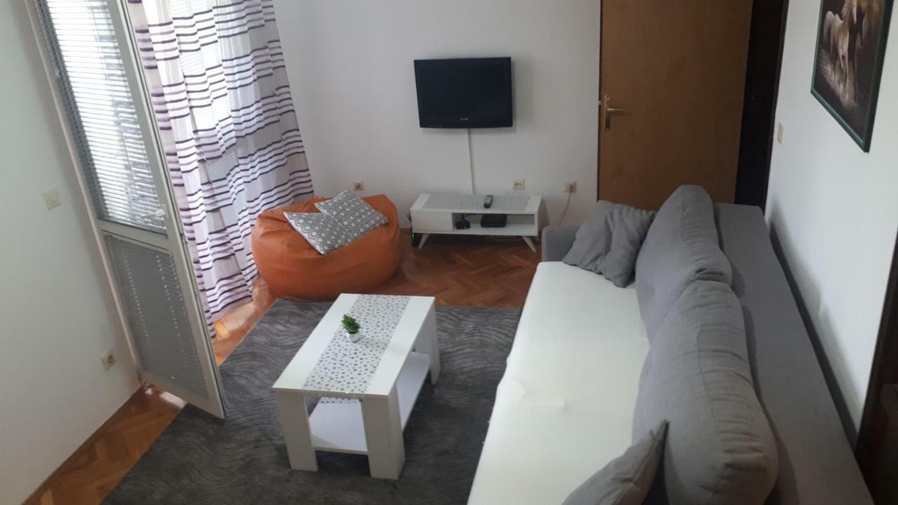 Apartment Tijana Sutomore Exterior photo