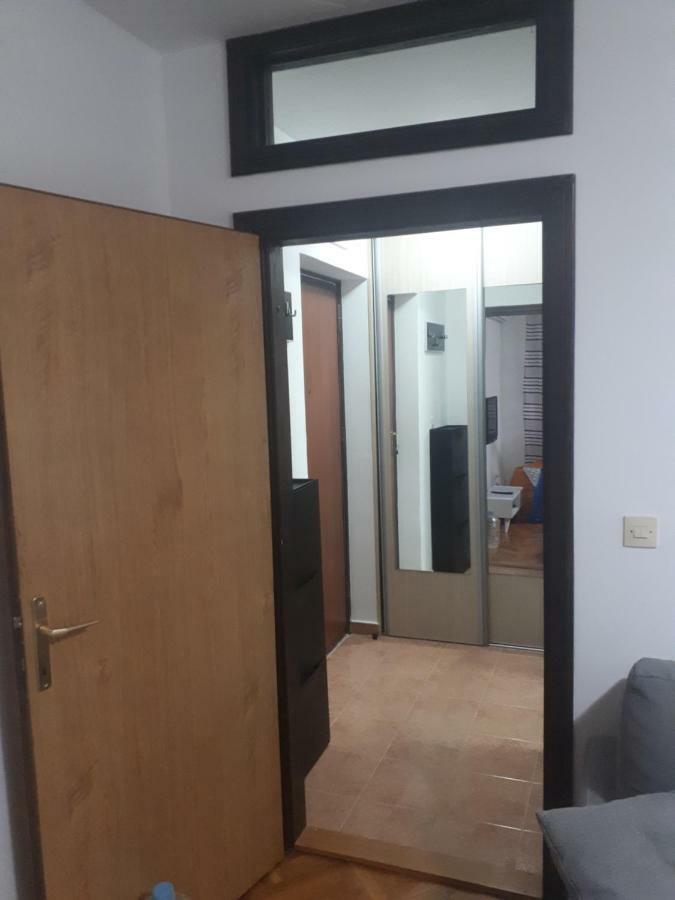 Apartment Tijana Sutomore Exterior photo
